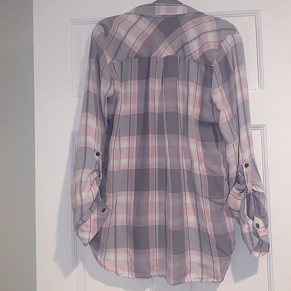 Kut from the Kloth Hannah Plaid Button Down Shirt Pink/Grey/White Size M - Picture 5 of 9